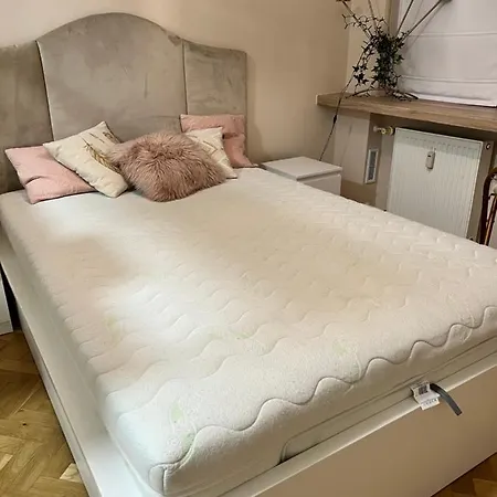 By Chopina Street Apartamento Konin (Greater Poland)